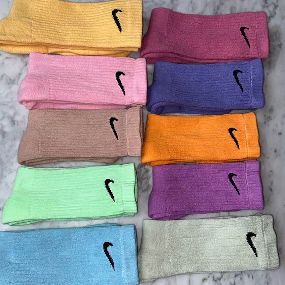 NIKE MULTI COLORED SOCKS 6PACK - Picture 3 of 3